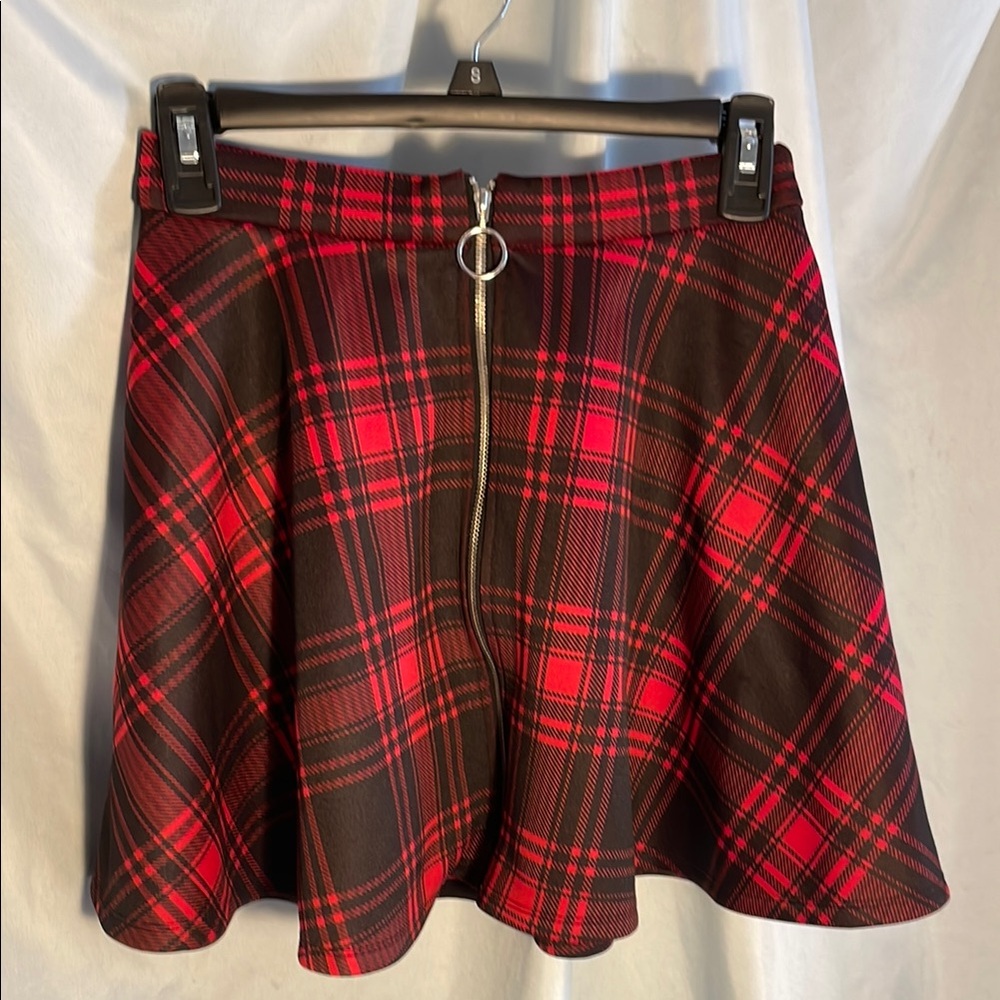Hot Topic Red and Black Skater Mini Skirt